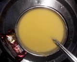 A picture of step 2 of Mango trifle delight.