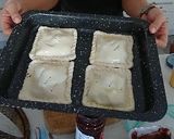 A picture of step 3 of Quick Brownie smores.