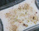 A picture of step 7 of Pista rice kheer.