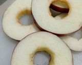 Foto langkah ke 2 dari resep Ring Apple Pancake.