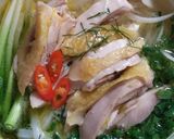 Hình bước làm 2 của món Phở Gà Hà nội