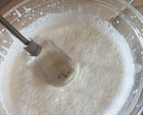 Foto del passaggio 4 della ricetta Torta al cioccolato ripiena e ricoperta di crema al pistacchio