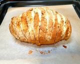 Sült zöldfűszeres túrókrémmel töltött cipó a fagyasztóból recept fázis 3 fotója