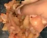 Une image de l'étape 1 de Sauté poulet croustillant au wok.