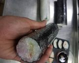 Foto del paso 13 de la receta: Sushi de salmón y aguacate