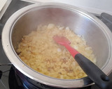 Foto del paso 2 de la receta: Puré de manzana -guarnición para carnes-