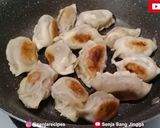 Foto langkah ke 14 dari resep Resep gyoza (pangsit ala Jepang) sederhana.