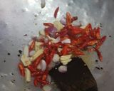 Foto langkah ke 5 dari resep Oseng Tahu Krecek Bumbu Kecap.