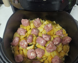 Foto del paso 4 de la receta: Butifarra fresca a la sidra con patatas, airfryer 😋
