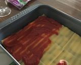 Foto del paso 2 de la receta: Lasaña de bacalao con ajos tiernos y calabacín