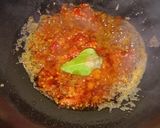 Foto langkah ke 2 dari resep Sambal goreng udang dan tahu.