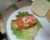 A picture of step 7 of Chicken Fillet Burgers.