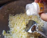 Foto langkah ke 2 dari resep Nasi goreng Mentega Telur.