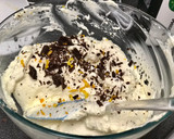 Foto del paso 4 de la receta: Helado de naranja y chocolate sin lactosa
