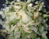 Foto del paso 2 de la receta: REVUELTO DE ZAPALLITOS CON CLARAS 🍳