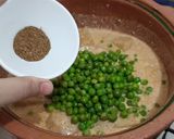 A picture of step 8 of Mughlai Aloo Mater.