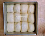 Foto langkah ke 9 dari resep Roti sobek isi selai coklat.