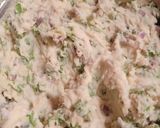 A picture of step 3 of Rice flour paratha.