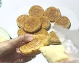 Foto langkah ke 17 dari resep Cromboloni (Croissant Bomboloni).