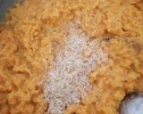 A picture of step 5 of Carrot cookpad logo cake.