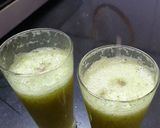 A picture of step 2 of Kiwi Punch.