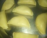 गुजिया (Gujiya recipe in hindi) रेसिपी चरण 4 फोटो
