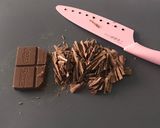 صورة لخطوة 1 من وصفة شوكولاتة ناما 🍫 Nama Chocolate