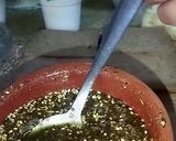 صورة لخطوة 3 من وصفة توست بالزعتر والتوم والزيت وجبنه الموزوريلا بطريقة سهلة وسريعة ❤️