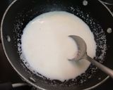 A picture of step 3 of Suji ke gulabjamun.