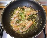 Foto del paso 3 de la receta Rigatoni con gambas