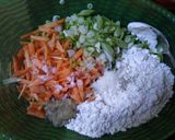Foto langkah ke 2 dari resep Ote-Ote Suroboyo (Bakwan Sayur).