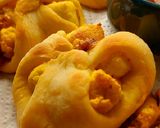 A picture of step 9 of Paneer zingy parcel.