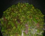 A picture of step 4 of Gawar phali.