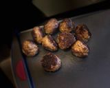 A picture of step 4 of Spaghetti and Meatballs.