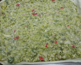 Foto del paso 8 de la receta: Torta combinada de zapallitos y puerros
