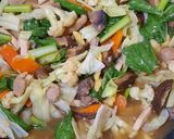 Foto langkah ke 4 dari resep Cap Cay Goreng.