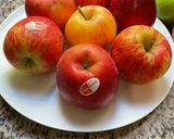 Une image de l'étape 1 de 🎀Feuilleté 🫐🍒🍓fruits rouges pomme 🍎 honey crunch.