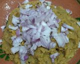 A picture of step 4 of Turai kay chilko kay kabab.