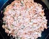 Cukkinis csirkés tészta fehérboros tejszínes szószban recept fázis 7 fotója