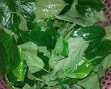 A picture of step 3 of Beef Wrapped in Betel Leaves (Bò Cuốn Lá Lốt).