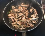 Foto del paso 2 de la receta: Wok de sesos con verduras