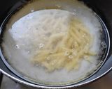 A picture of step 3 of Penne pasta with cheese.