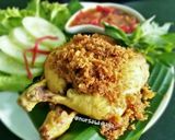 Foto langkah ke 4 dari resep Ayam Goreng Kelapa.
