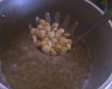 Foto del paso 2 de la receta: Aquafaba caseraMerengue sin huevo 🥚