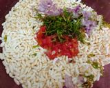 चिरमुरे ची ओली भेळ (oli bhel recipe in marathi) रेसिपी स्टेप 2 फोटो