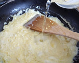 Foto del paso 2 de la receta: Filetes de panga al horno en salsa de queso y crema
