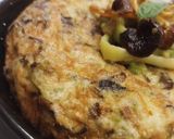 Foto del paso 6 de la receta: Tortilla de camagrocs y ajos tiernos