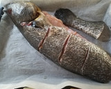 Foto del paso 1 de la receta: Corvina al horno con salsa de ajos y limón