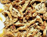 A picture of step 5 of Chicken Shawarma.