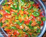 Foto del paso 1 de la receta: Escabeche de morrón y cebolla...a mi manera